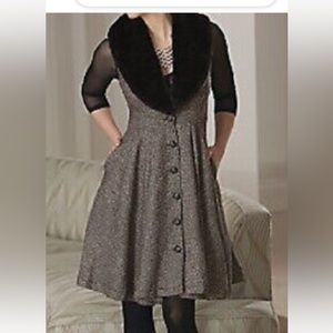 Monroe & Main Faux Fur Vest/ Dress